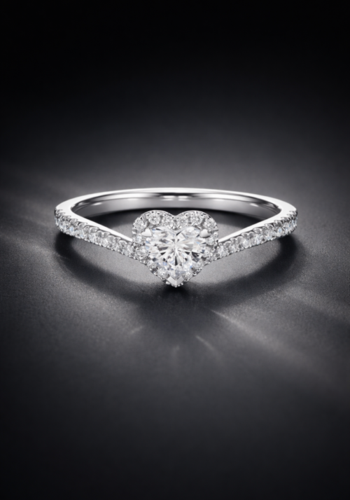 Anillo de Compromiso "Elor" en Corte Corazón