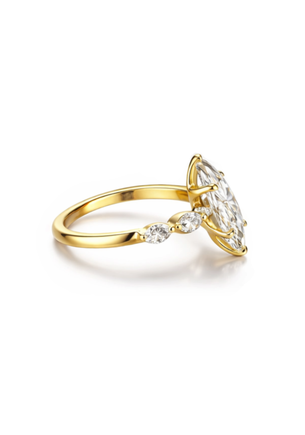 Anillo de Compromiso "Seláh" en Corte Marquesa