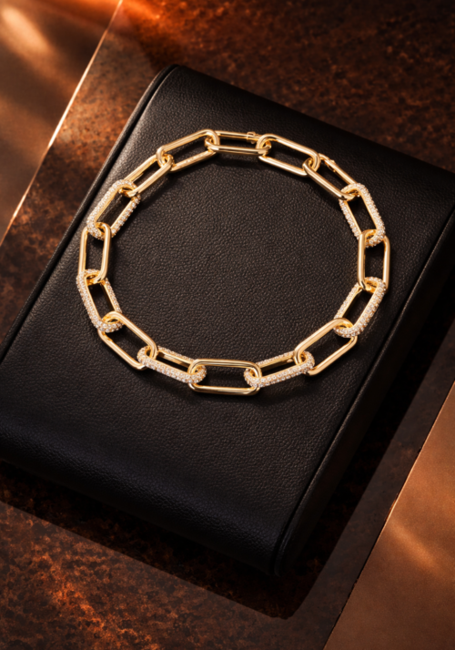 Brazalete "Lía" con Diamantes en Corte Redondo