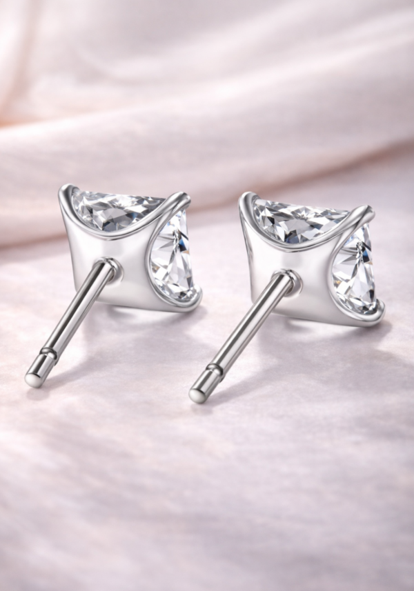 Pendientes "Kalia" de Diamante en Corte Princesa