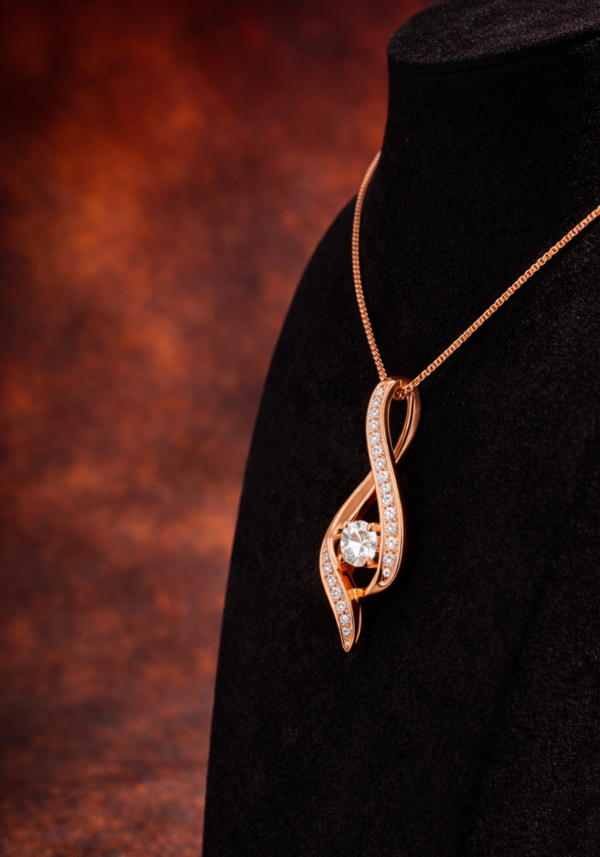 Collar "Ámer" en Corte Redondo